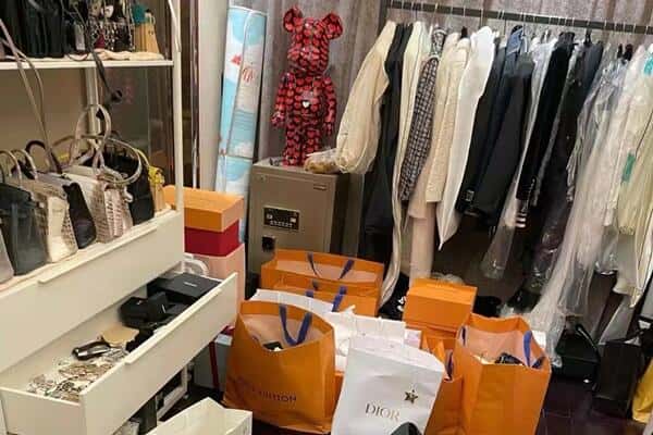 江城县回收一线品牌衣服